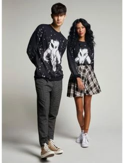 OURUNVRS Our Universe Star Wars The Mandalorian Mythosaur Skull Splatter Long-Sleeve T-Shirt